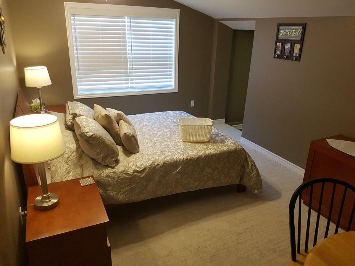 Montague Small Town Bound Inn المظهر الخارجي الصورة