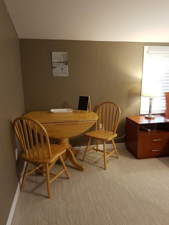 Montague Small Town Bound Inn المظهر الخارجي الصورة