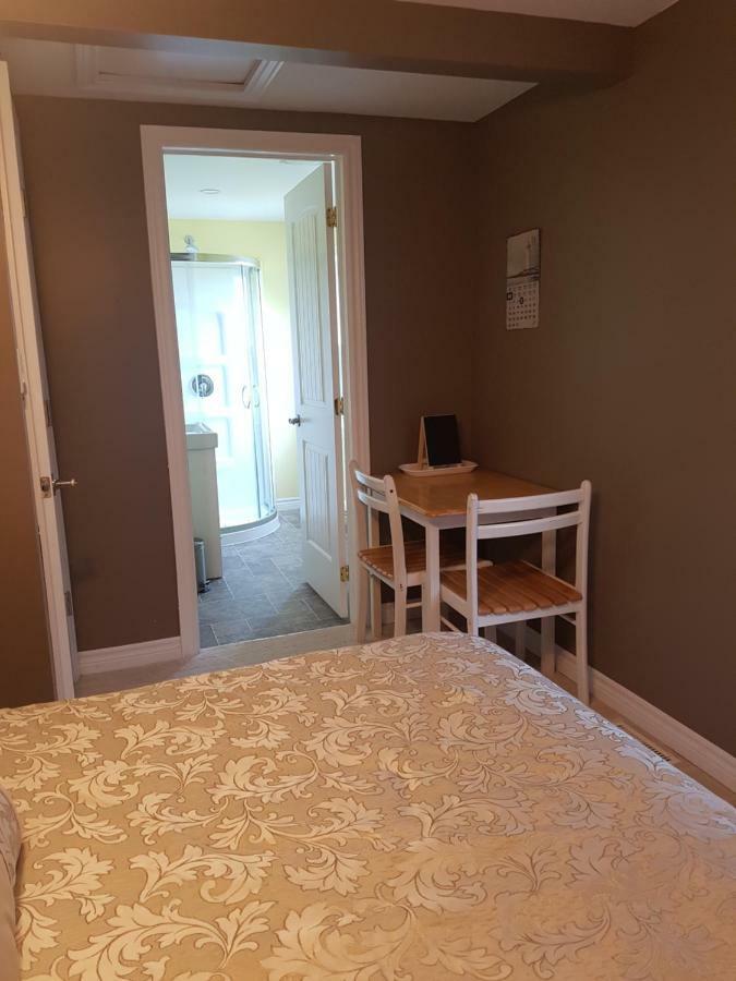 Montague Small Town Bound Inn المظهر الخارجي الصورة