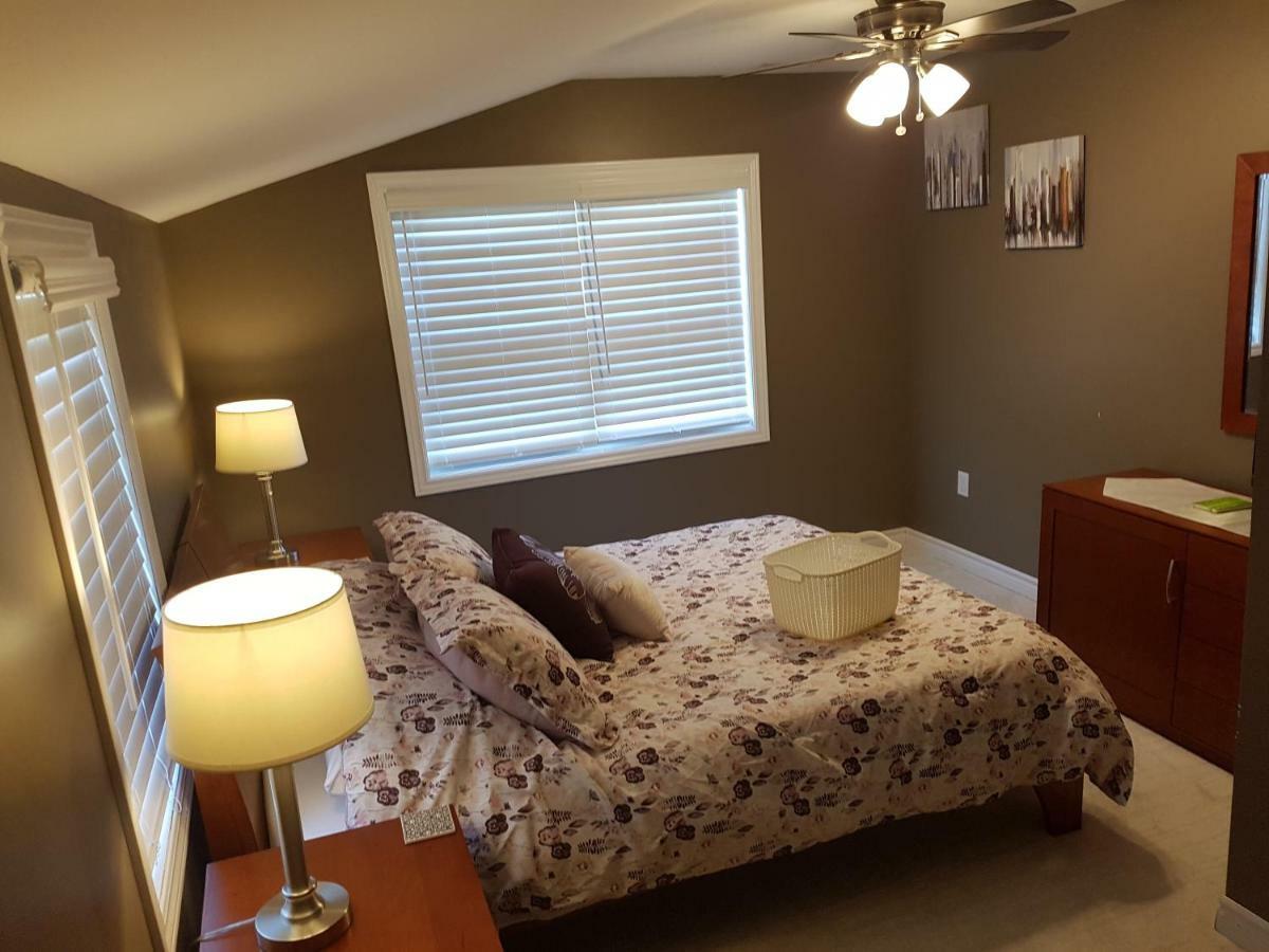 Montague Small Town Bound Inn المظهر الخارجي الصورة